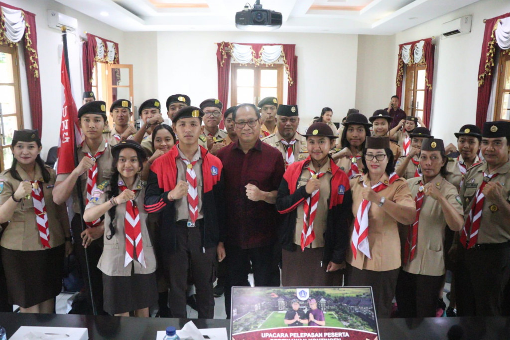 Wabup Suiasa Lepas Peserta Pertikawan Kwarcab Badung